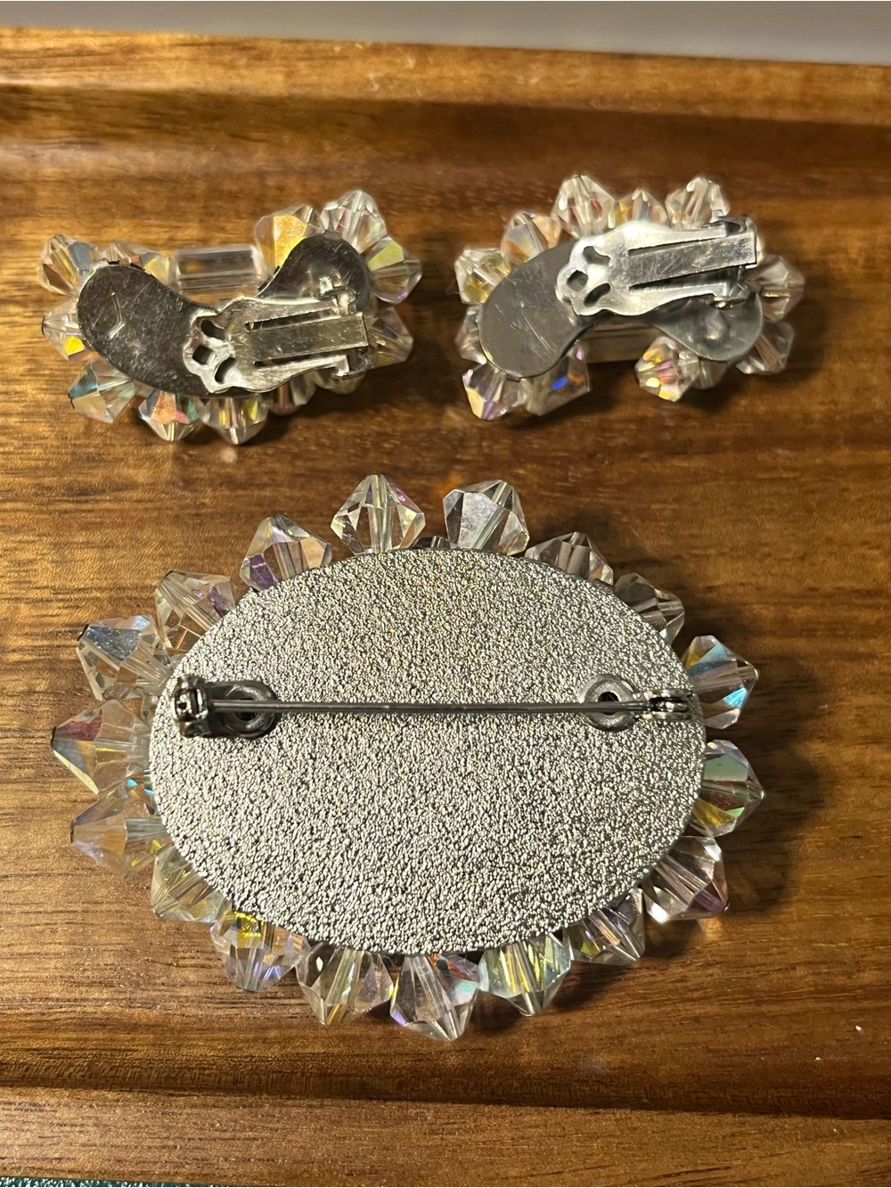SET Crystal Aurora Borealis Clip Earrings and Brooch Set - Picture 4 of 10